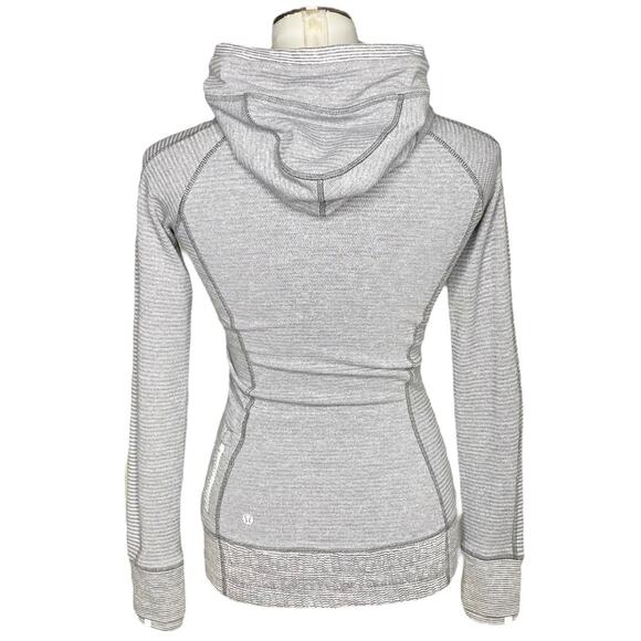Lululemon Think Fast Hoodie size 2 - Picture 9 of 15